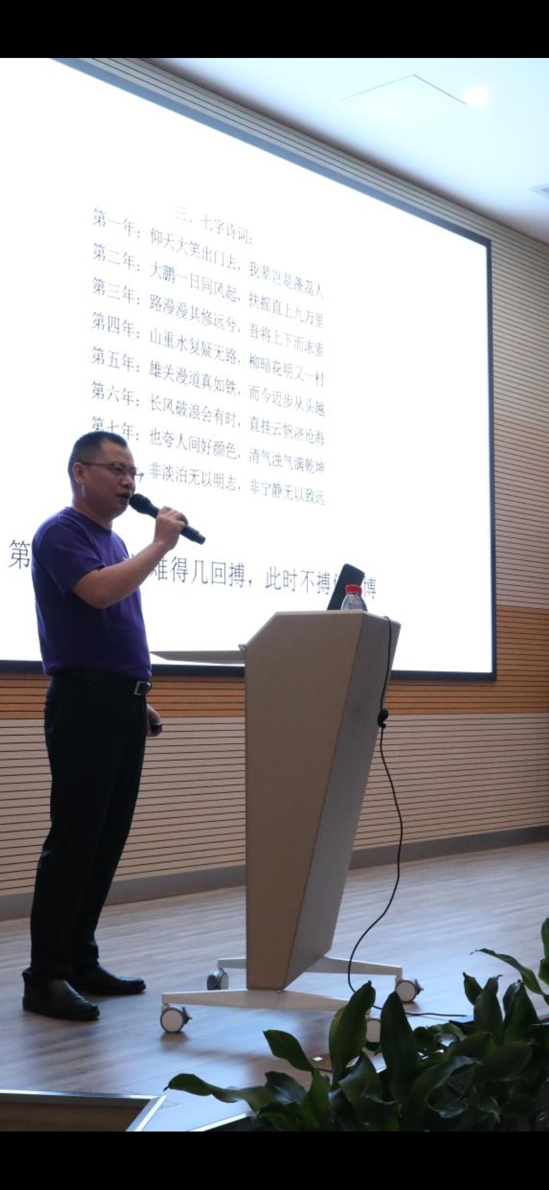 5f321a9096a3e.jpg 5f321a9096a3e.jpg